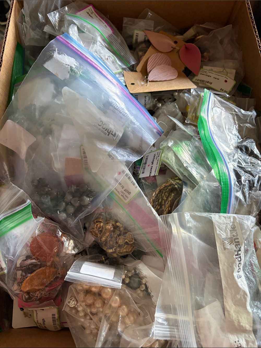 1 Pound Lot of Jewelry